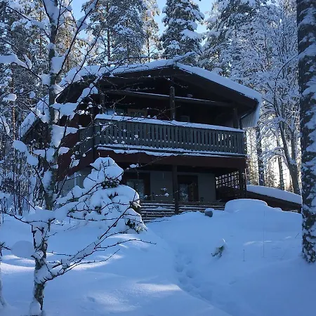 Pihlajaniemi Villa *