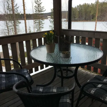 Pihlajaniemi Villa